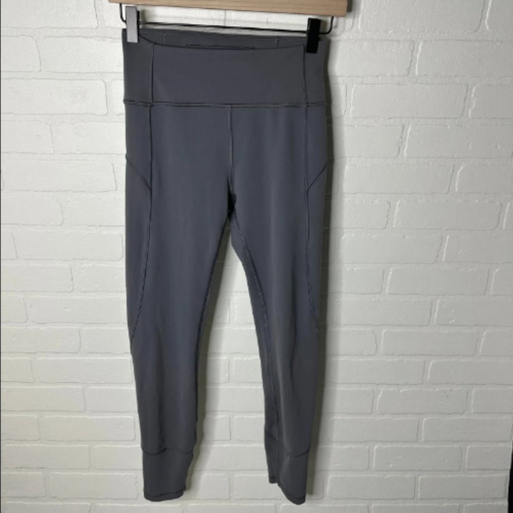 Lululemon In Movement 7/8 Tight *Everlux 23" Titanium sz 6